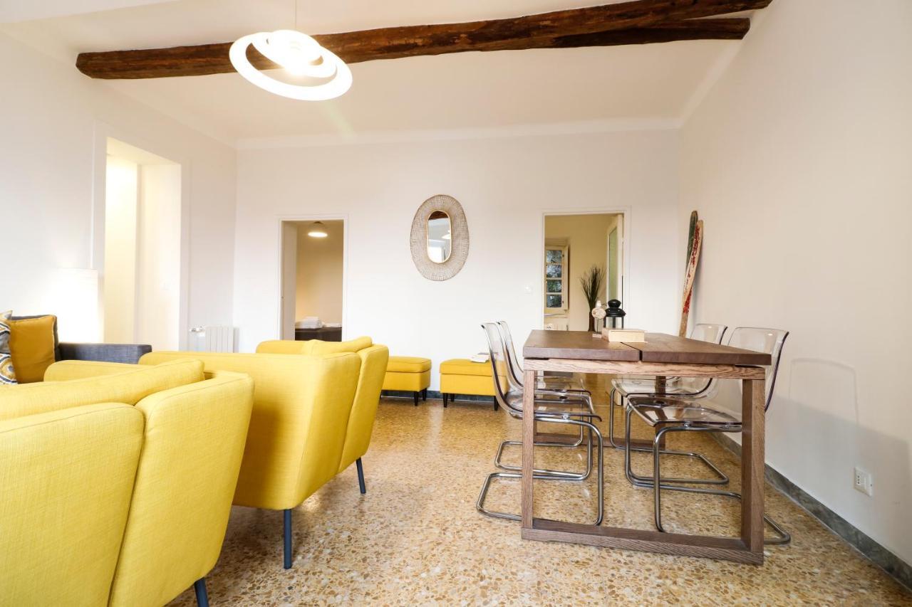 Casaviva - Elegante Casa Con Dehors A *